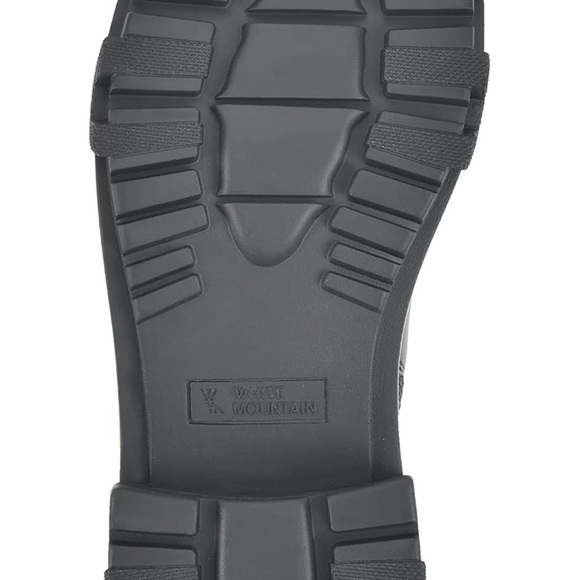 White Mountain Women's Righteous Lug Sole Chelsea Booties 8.5 - Picture 7 of 13